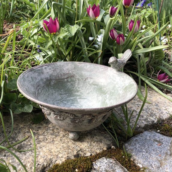 Vogeltränke Vogelbad aus Metall