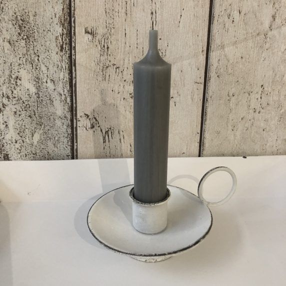 Kerzenhalter aus Metall