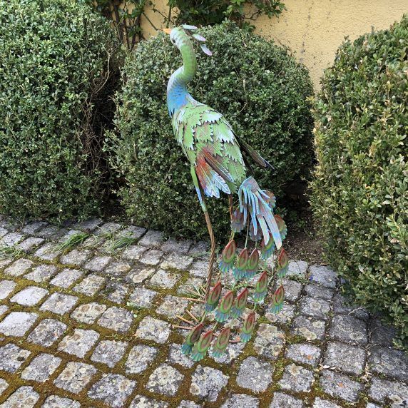 Pfau aus Metall